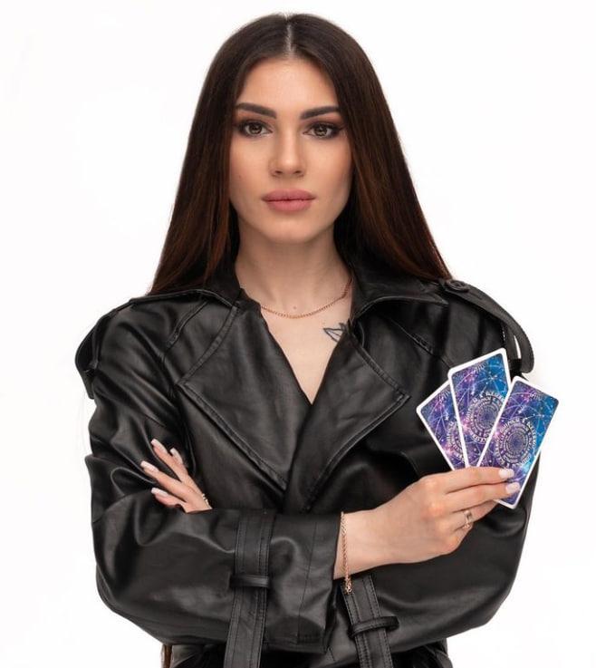 Елена Валиахметова